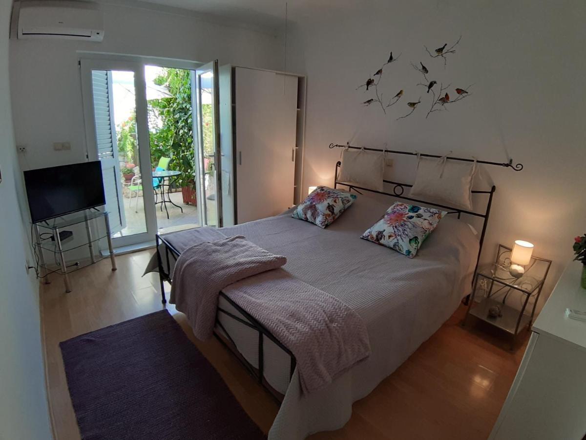 חוואר Villa Tania מראה חיצוני תמונה