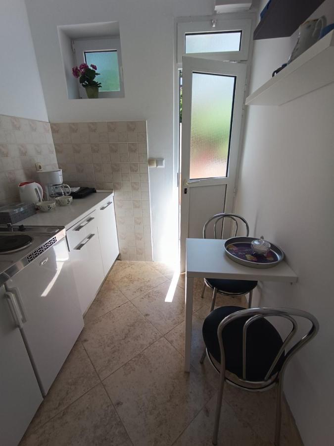 חוואר Villa Tania מראה חיצוני תמונה