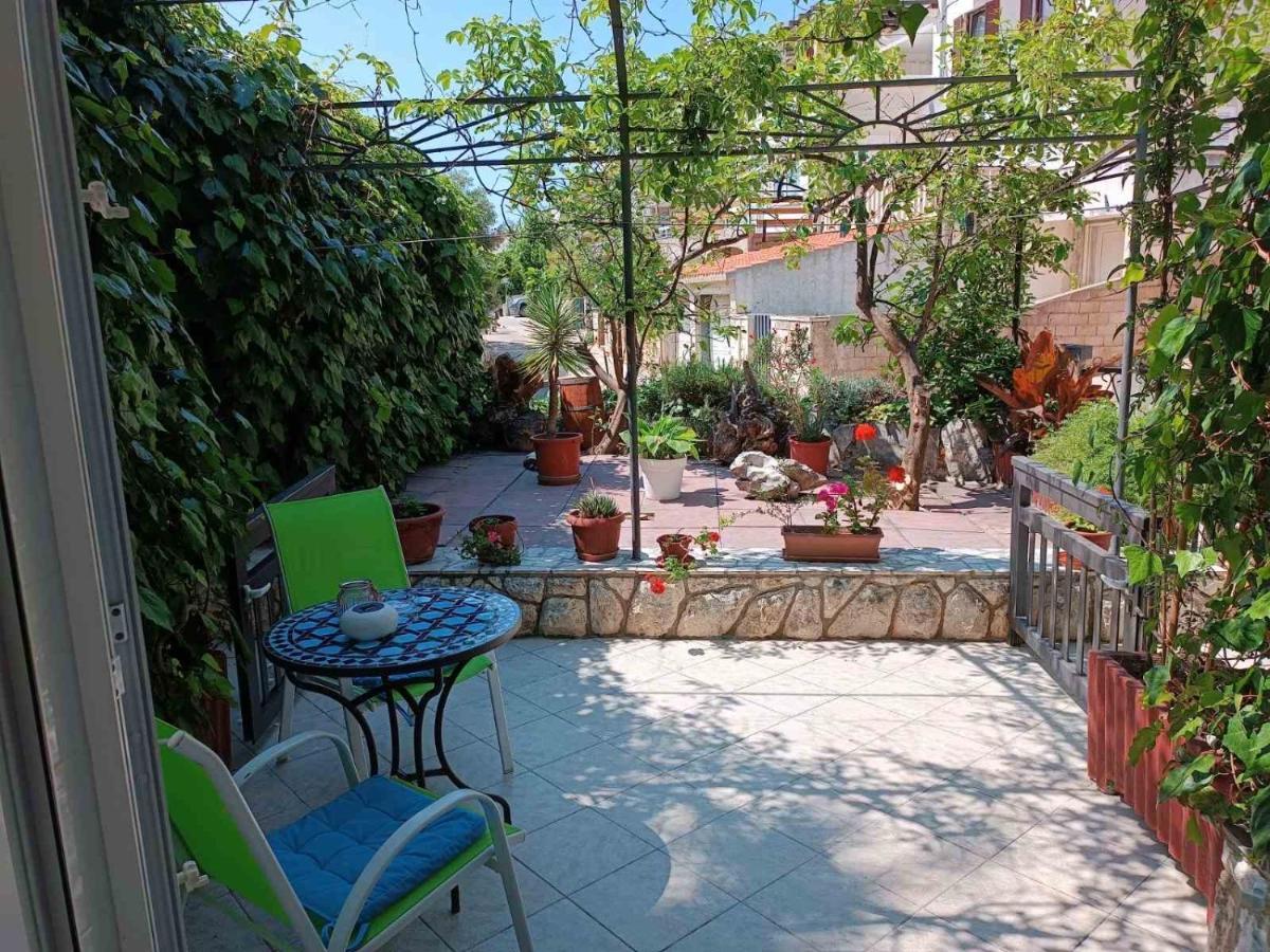 חוואר Villa Tania מראה חיצוני תמונה